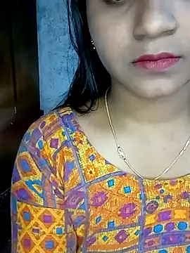 Snapshot of Neha533 chatting on 11/11/25, 06:19 Neha533 online show from 11/11/25, 06:19