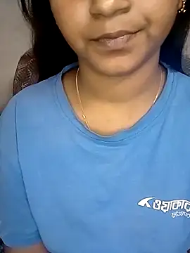 Snapshot of Neha533 chatting on 11/25/25, 08:20 Neha533 online show from 11/25/25, 08:20