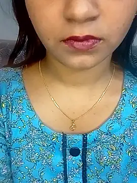 Snapshot of Neha533 chatting on 12/17/25, 10:38 Neha533 online show from 12/17/25, 10:38