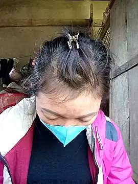 Snapshot of Mami_xxx chatting on 12/01/25, 02:16 Mami xxx online show from 12/01/25, 02:16