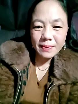 Snapshot of Sara_pusyy chatting on 12/02/25, 06:58 Sara pusyy online show from 12/02/25, 06:58