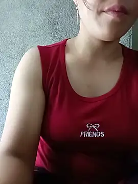 Sara pusyy online show from 06/05/26, 05:25