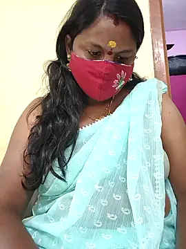 hyd couple7878 online show from 11/28/25, 05:21