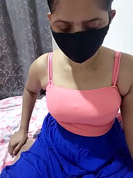 Aarti909090 online show from 05/13/26, 02:25