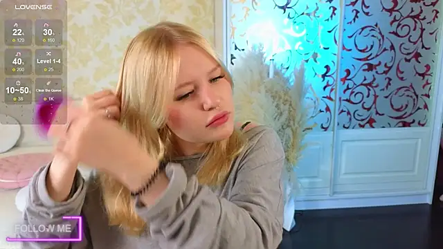 Snapshot of Mila_wxw chatting on 11/27/25, 12:40 Mila wxw online show from 11/27/25, 12:40