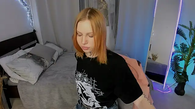 NaomiRosss online show from 12/05/25, 11:41