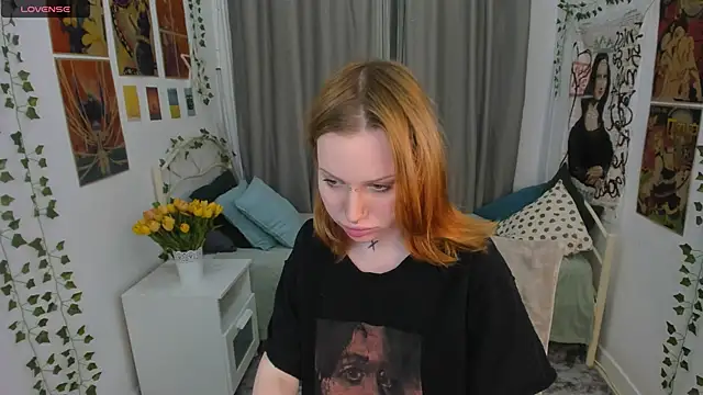 NaomiRosss online show from 12/14/25, 01:38