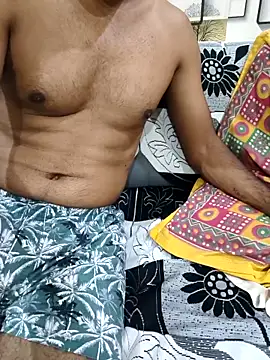 Snapshot of fuckgirl143143 chatting on 11/05/25, 04:07 fuckgirl143143 online show from 11/05/25, 04:07