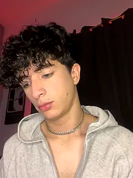 Snapshot of lion_cherry21 chatting on 11/16/25, 06:08 lion cherry21 online show from 11/16/25, 06:08