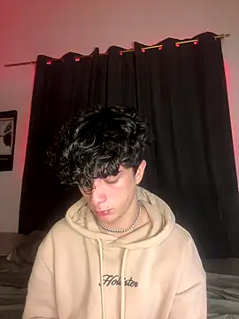 Snapshot of lion_cherry21 chatting on 11/29/25, 06:16 lion cherry21 online show from 11/29/25, 06:16