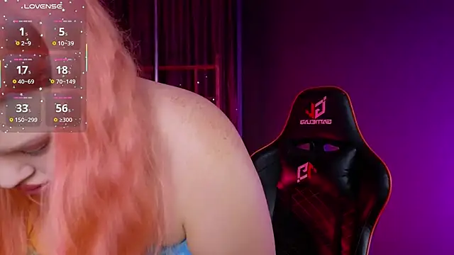 Snapshot of AriettaHeart chatting on 11/14/25, 08:40 AriettaHeart online show from 11/14/25, 08:40