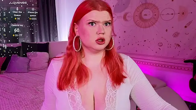 Snapshot of AriettaHeart chatting on 11/15/25, 09:43 AriettaHeart online show from 11/15/25, 09:43