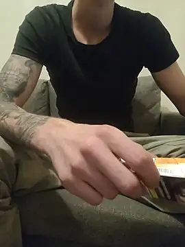 DeepSecret0 online show from 11/14/25, 05:33
