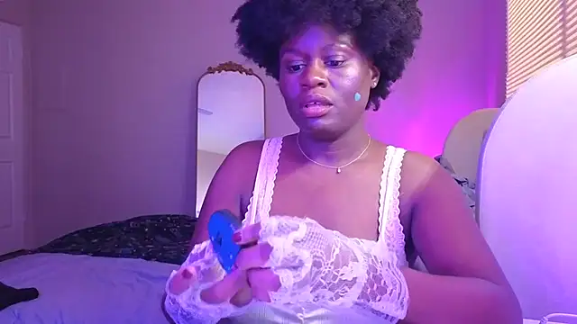 ladiosa selene online show from 11/12/25, 04:35