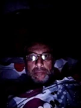 Snapshot of KAXABE11 chatting on 11/16/25, 09:31 KAXABE11 online show from 11/16/25, 09:31