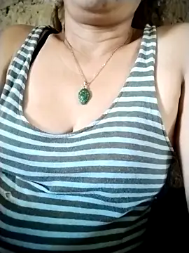 Sassy-jann online show from 11/28/25, 02:36