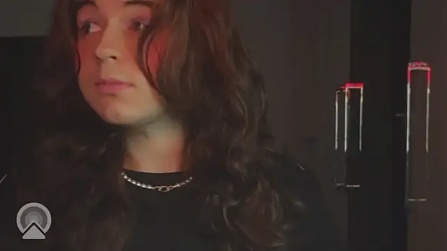 JanaLicious04 online show from 12/17/25, 09:54