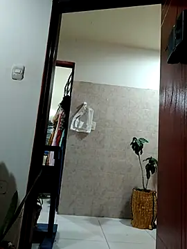 PaulinaLondra2 online show from 12/03/25, 11:41