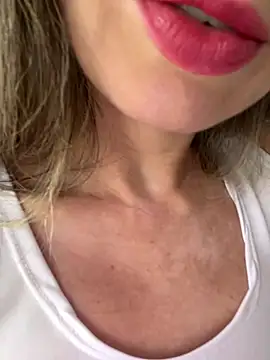 Melzinhasweet online show from 05/07/26, 03:17