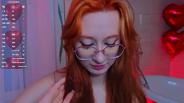 Snapshot of WICKEDEMBER chatting on 02/11/26, 01:43 WICKEDEMBER online show from 02/11/26, 01:43
