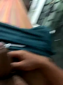 Snapshot of tuntuntiburon chatting on 11/04/25, 02:54 tuntuntiburon online show from 11/04/25, 02:54