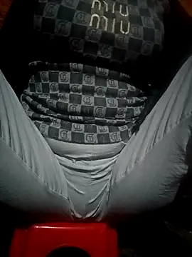 LenaLy2k online show from 11/20/25, 01:00