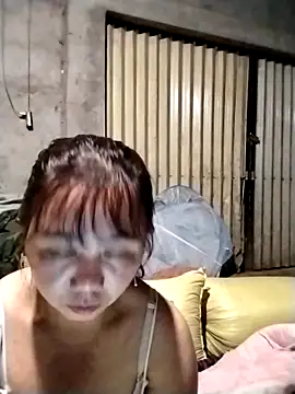 Snapshot of be-yeu chatting on 11/09/25, 12:25 be-yeu online show from 11/09/25, 12:25