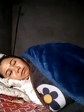 Snapshot of be-yeu chatting on 11/19/25, 03:01 be-yeu online show from 11/19/25, 03:01