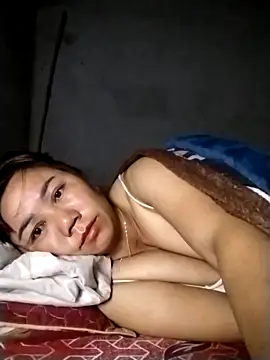 Snapshot of be-yeu chatting on 11/24/25, 08:52 be-yeu online show from 11/24/25, 08:52