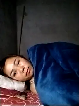 Snapshot of be-yeu chatting on 11/27/25, 10:45 be-yeu online show from 11/27/25, 10:45