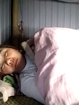 Snapshot of be-yeu chatting on 11/30/25, 07:40 be-yeu online show from 11/30/25, 07:40