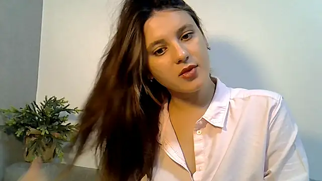 KiraHoney online show from 11/10/25, 02:38
