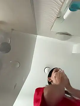 VickyM99 online show from 12/15/25, 07:56