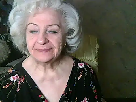 ValeriaKroww online show from 02/15/26, 08:13