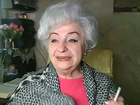 ValeriaKroww online show from 04/26/26, 04:54