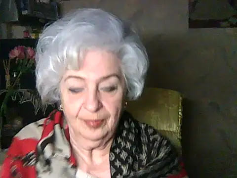 ValeriaKroww online show from 04/27/26, 05:44