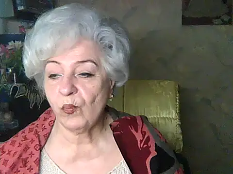 ValeriaKroww online show from 04/30/26, 05:36