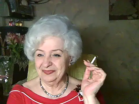ValeriaKroww online show from 05/14/26, 04:36