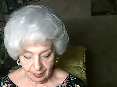 ValeriaKroww online show from 06/04/26, 05:19