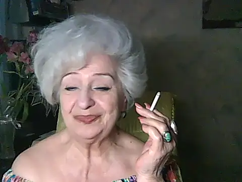 ValeriaKroww online show from 06/05/26, 06:52