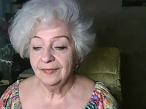 ValeriaKroww online show from 06/06/26, 07:24