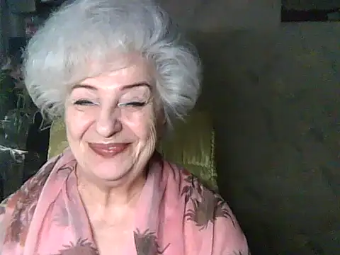 ValeriaKroww online show from 06/10/26, 05:18