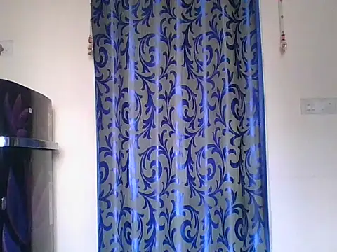 Mathi cam online show from 12/22/25, 04:09