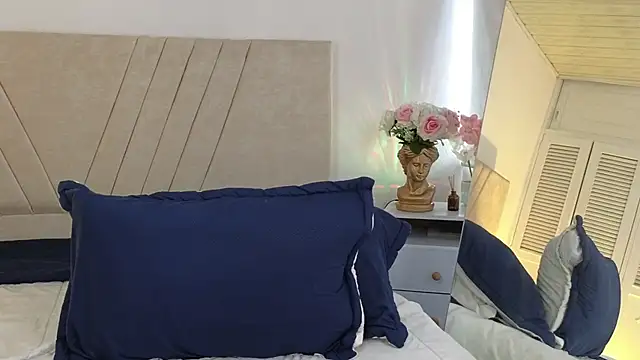 NatashaBlade  online show from 11/10/25, 01:43