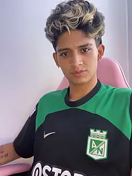 MassimoAlessandro online show from 11/03/25, 07:26