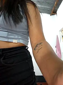 Snapshot of lapicarona18 chatting on 11/08/25, 10:41 lapicarona18 online show from 11/08/25, 10:41