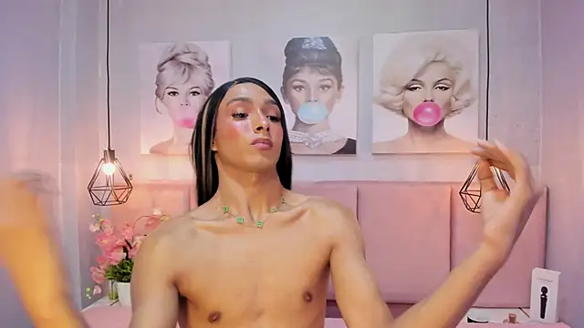 sensual skinny online show from 11/18/25, 09:14