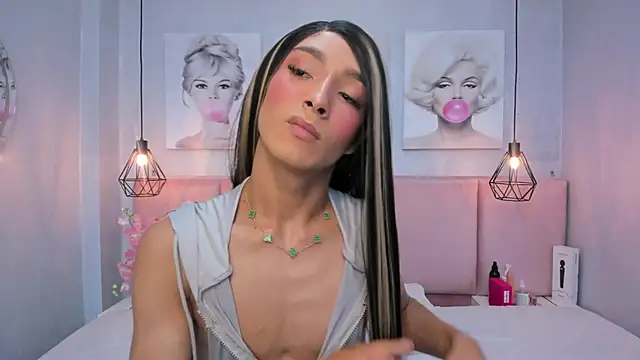 sensual skinny online show from 11/18/25, 09:19