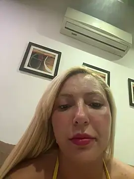 melisboa online show from 07/25/26, 12:20