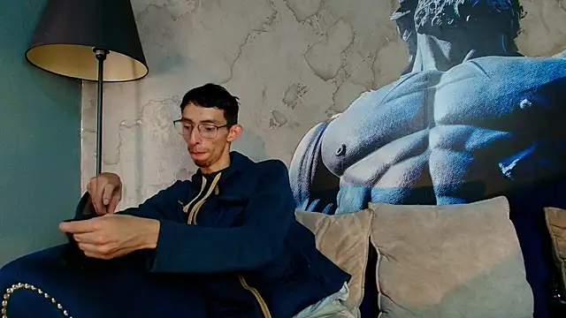 ZyroNight online show from 11/22/25, 02:05